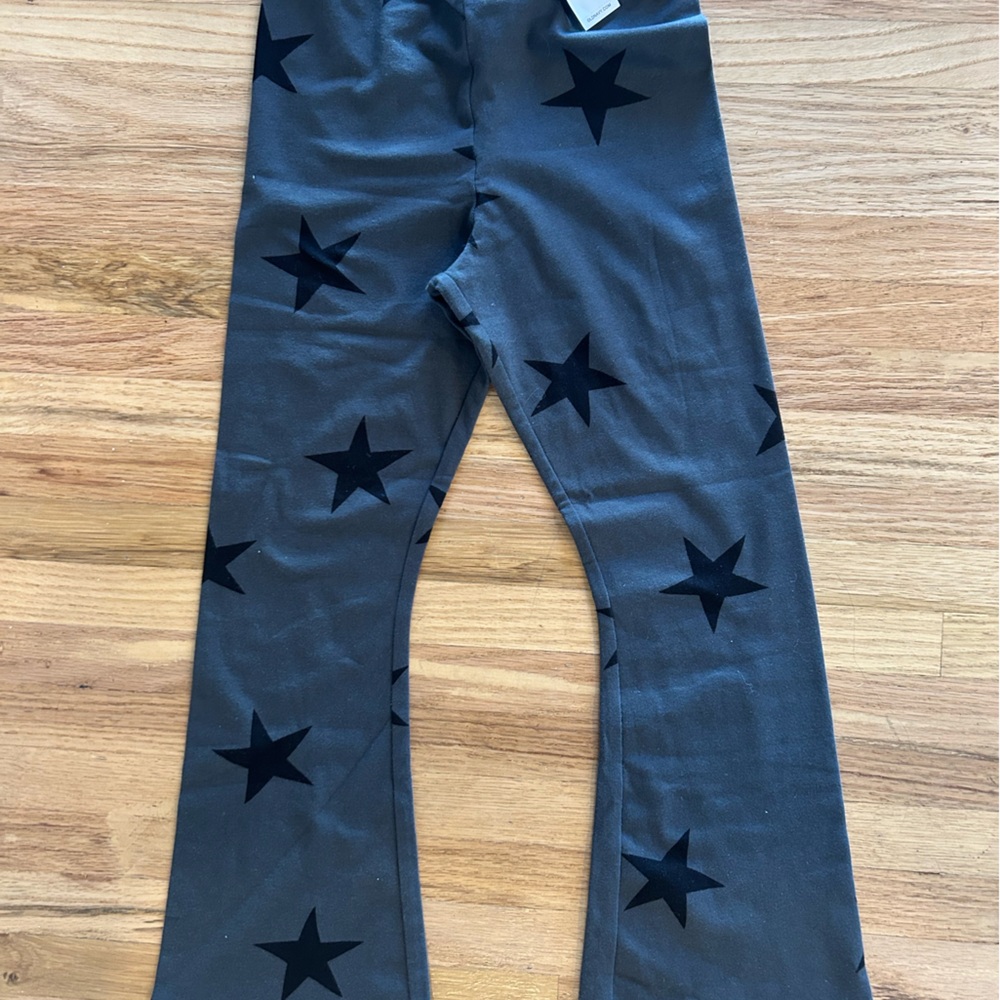 Old Navy Charcoal Leggings with Black Stars